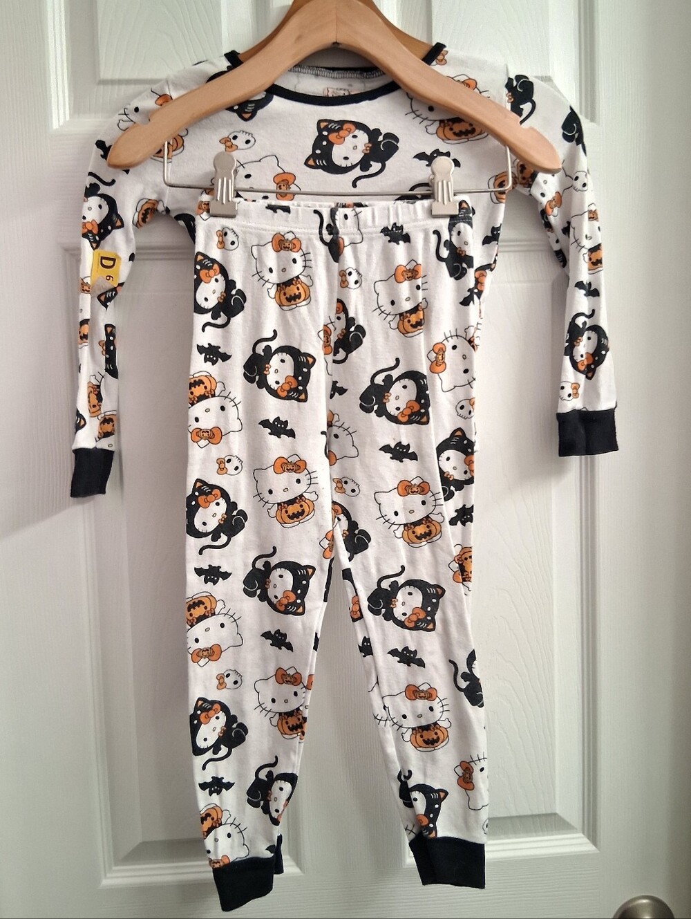 Hello Kitty Halloween Pajamas Size 6